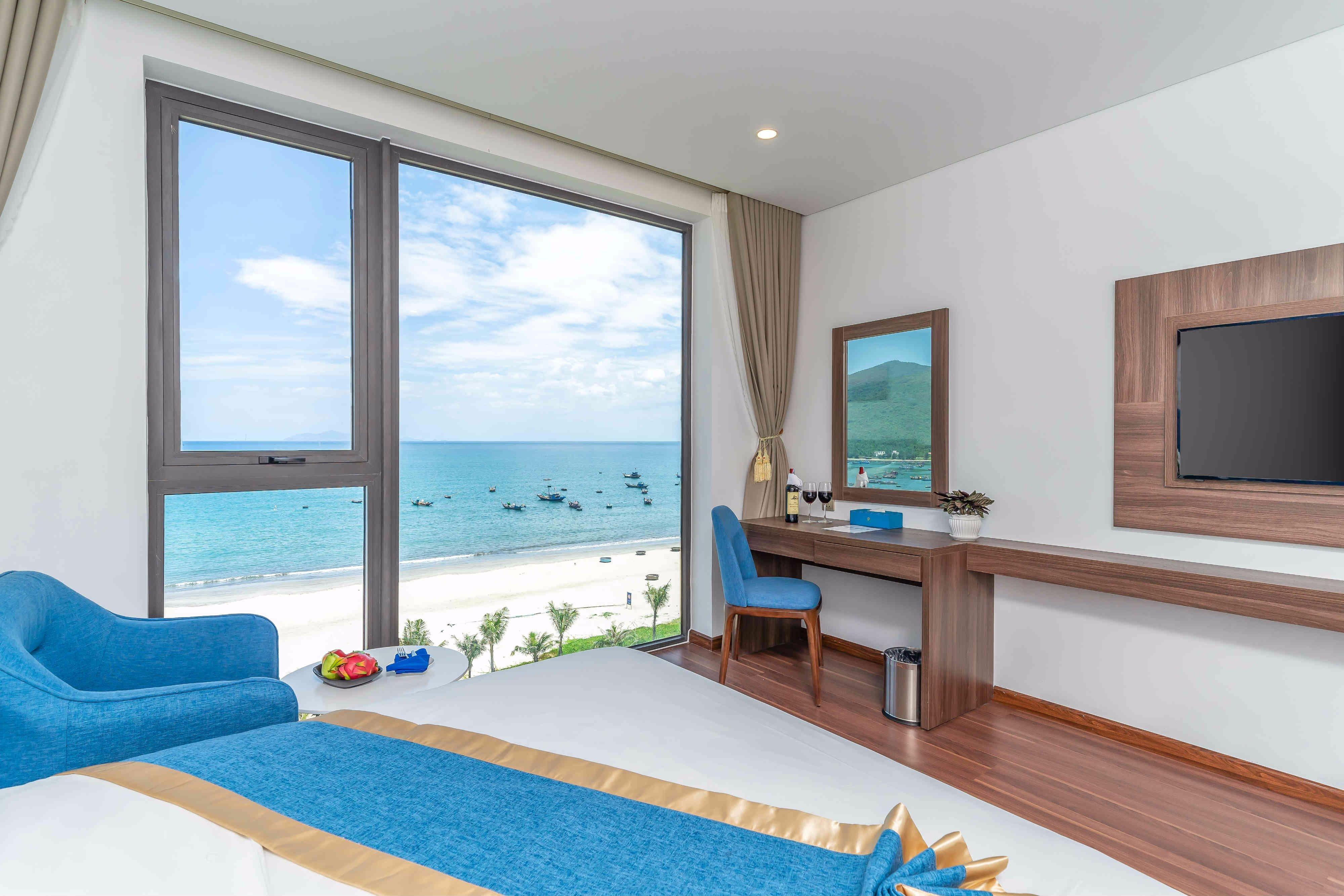 Grand Gold Beach Hotel & Spa Дананг Экстерьер фото