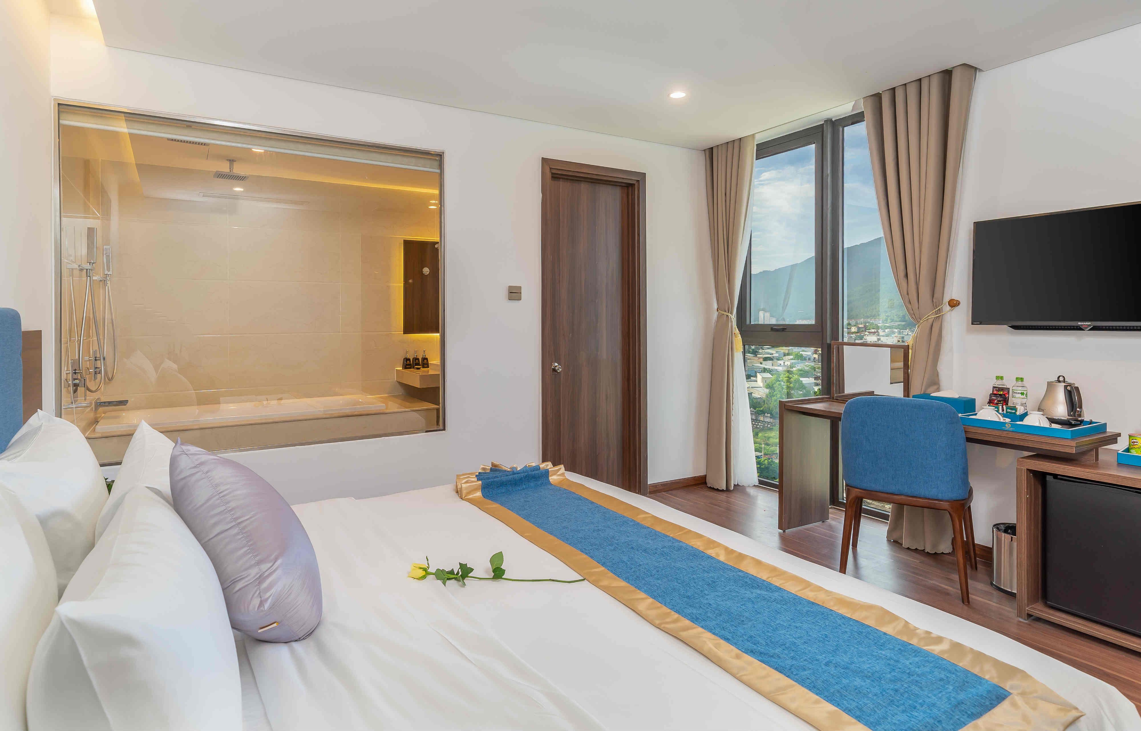 Grand Gold Beach Hotel & Spa Дананг Экстерьер фото