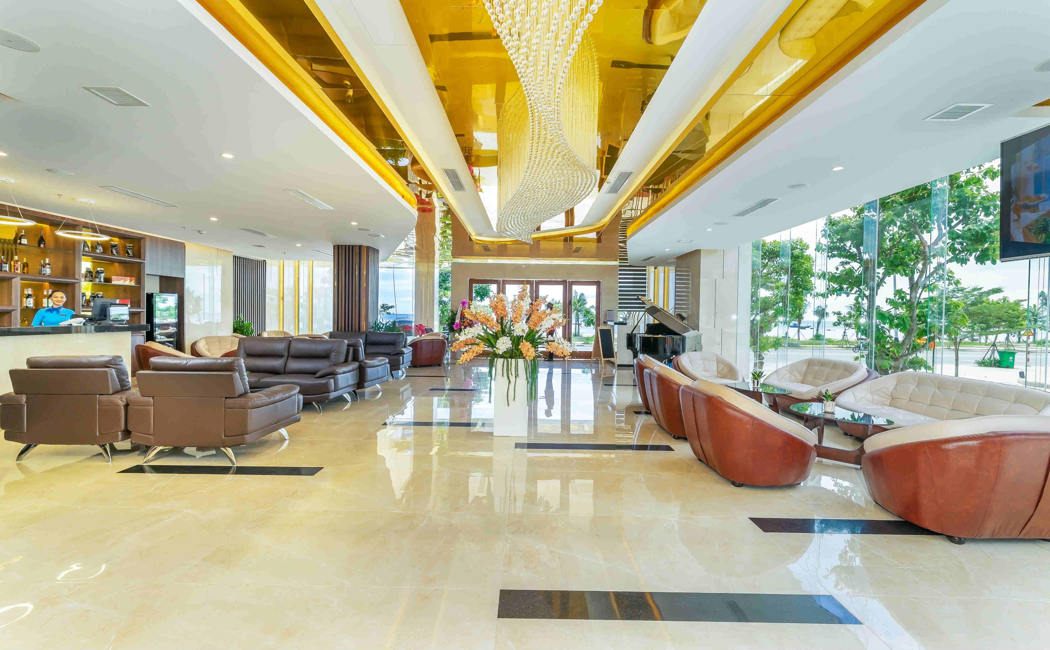 Grand Gold Beach Hotel & Spa Дананг Экстерьер фото