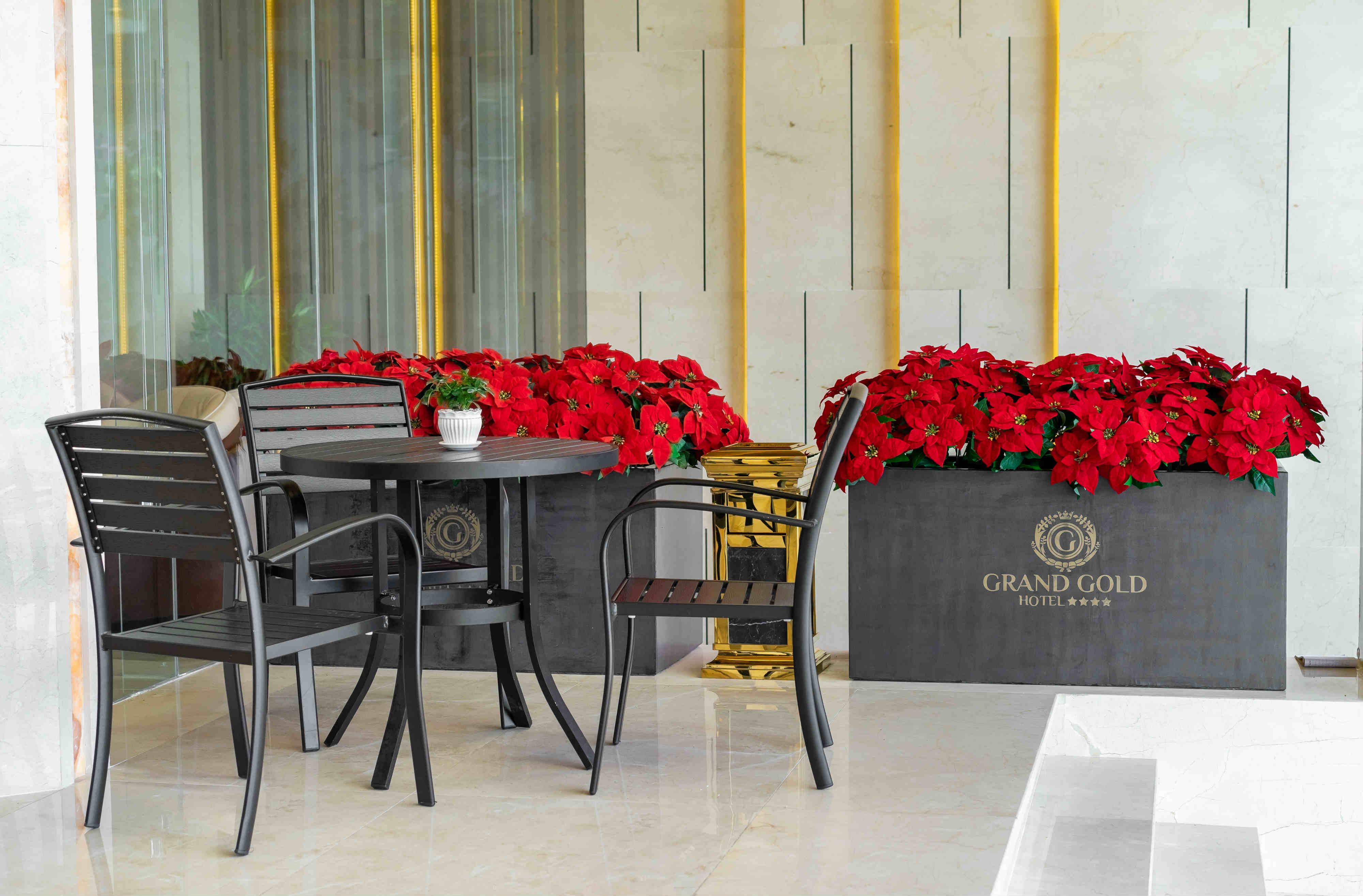 Grand Gold Beach Hotel & Spa Дананг Экстерьер фото