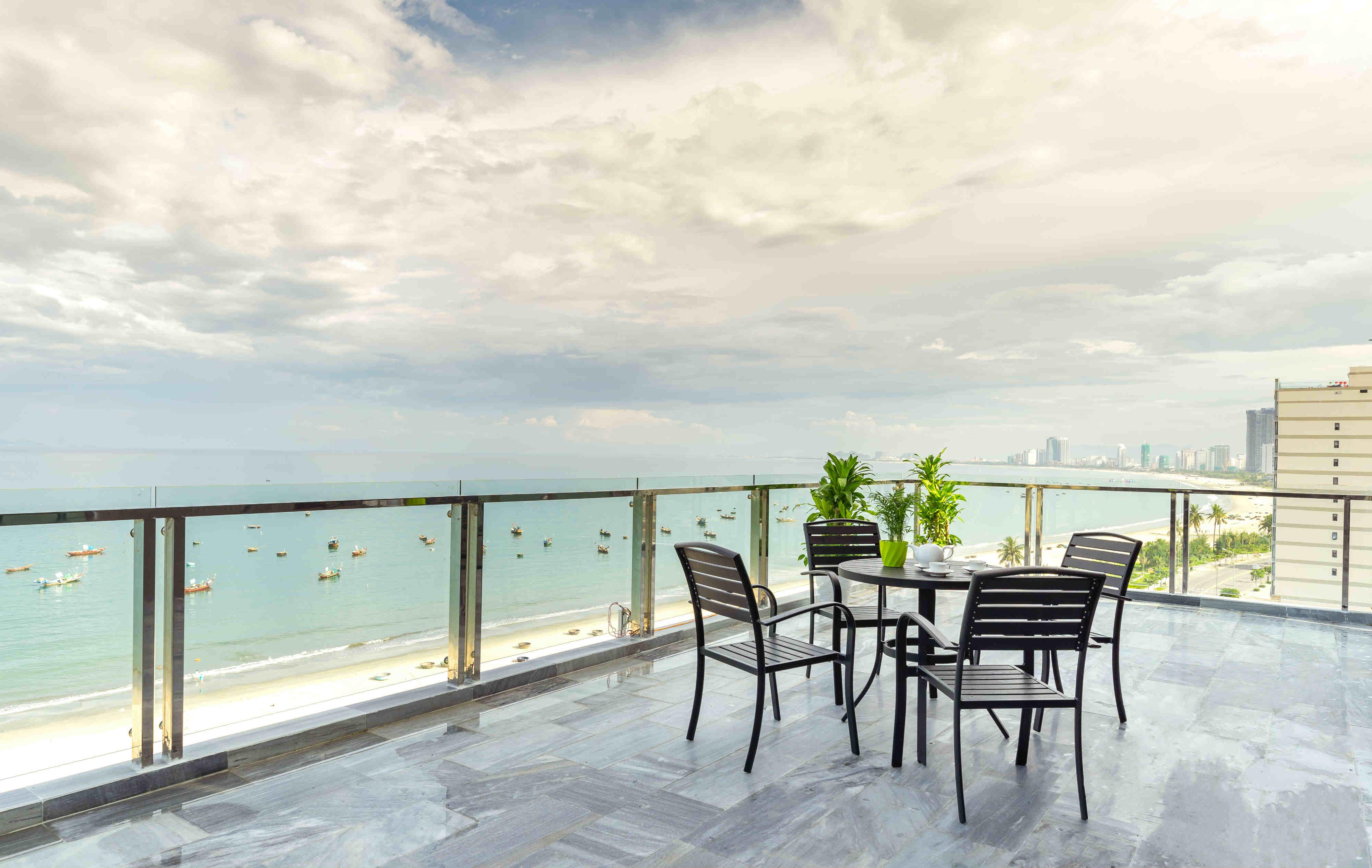 Grand Gold Beach Hotel & Spa Дананг Экстерьер фото