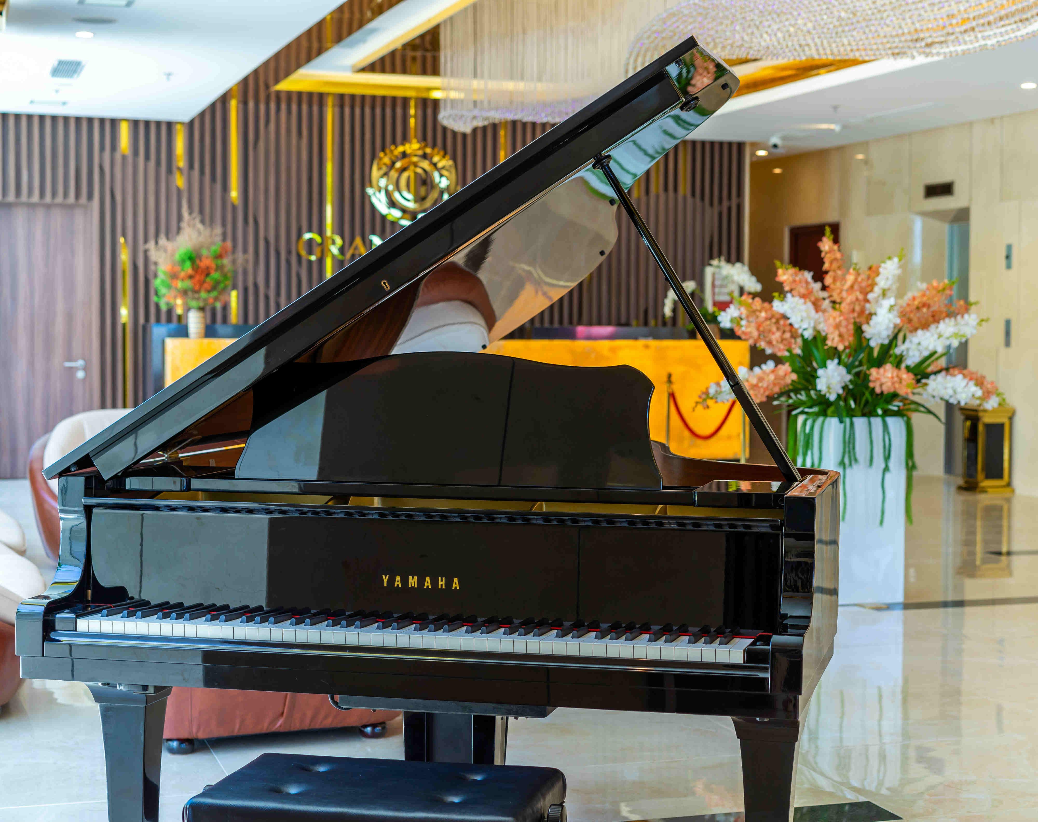 Grand Gold Beach Hotel & Spa Дананг Экстерьер фото